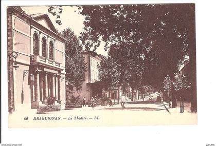 DRAGUIGNAN - LE THEATRE