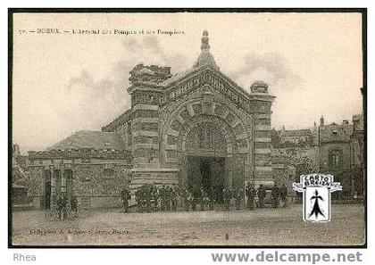 28 Dreux - 70 - DREUX - L'Arsenal des Pompes et les Pompiers - cpa