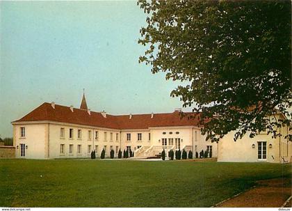 Carte Postale - 95 - Ennery - Fédération Mutualiste Parisienne - Domaine d'Ennery - Clinique de Diététique - L'arrière d