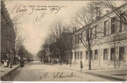 CPA PARIS 20e - Le Ecoles, Rue Sorbier (52371)