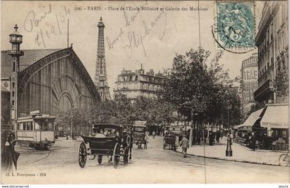 CPA Paris - Place de l'Ecole Militaire et Galerie des Machines (51561)