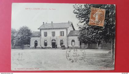 ervy le chatel , la gare