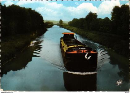 CPA Esbly Le Canal (1269126)