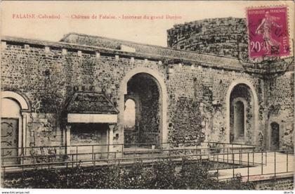 CPA FALAISE Chateau de Falaise - Interieur du Grand Donjon (1226076)