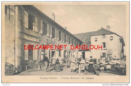 01 --- FERNEY VOLTAIRE   Poterie Moderne  A liotard   ANIMEE