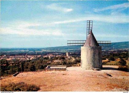 Carte Postale - 13 - Fontvieille - Le moulin d'Alphonse Daudet -  -  -  -  - CPM -  -  - Voir Scans Recto-Verso