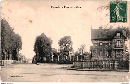 CPA   Carte Postale France Formerie Place de la Gare   VM108001ok