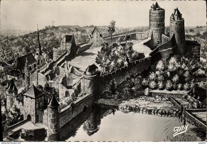 CPM Fougeres Le Chateau