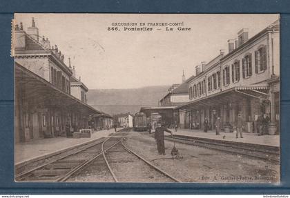 France - Carte postale - Pontarlier - La gare - excursion en Franche Comté