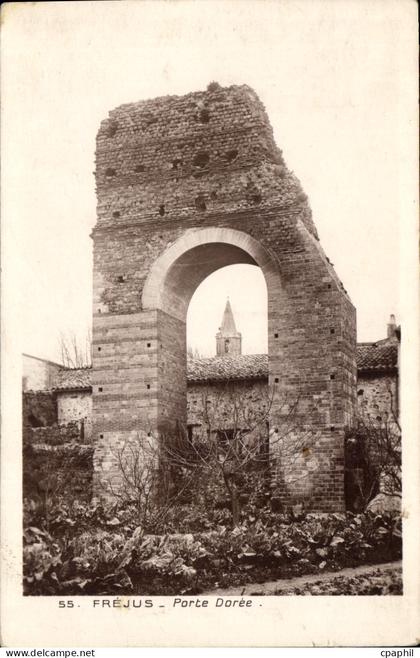CPA Frejus Porte Doree