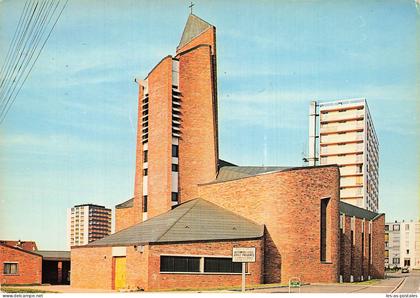 95 GARGES LES GONESSES EGLISE SAINTE GENEVIEVE