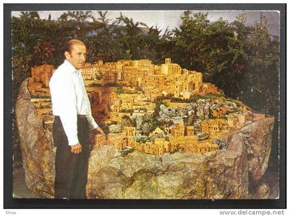 84 Gordes du village - Martin SCHEIDER maquette schneider allumettes    D84D  K84050K  C84050C RH016638