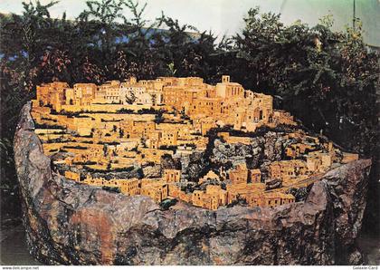 84 GORDES VILLAGE DE GORDES