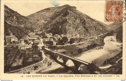 CPA Les Gorges Du Tarn La Malene Vue Generale et Les Gorges