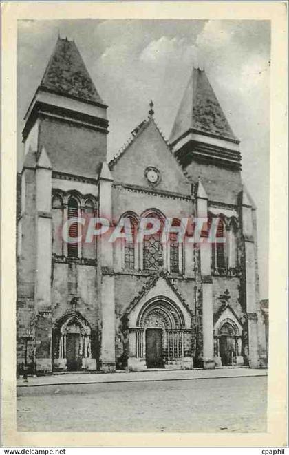 CPA Gournay en Bray Seine Inferieure L'Eglise