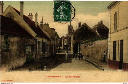 CPA GOUSSAINVILLE - La Rue Brülée (581912)