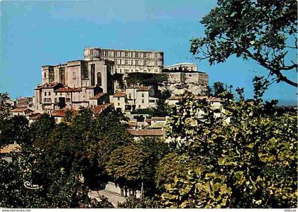 26 - Grignan - Vue Générale - Le Château - CPM - Voir Scans Recto-Verso