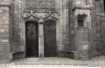 CPA Guerande Collegiale Saitn Aubin Portail Et Chaire exterieure