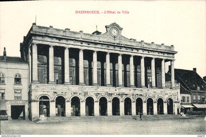 CPA Hazebrouck L'Hotel De Ville