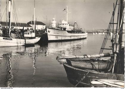 CPSM Ile D'Yeu L'Amiral de Joinville à Quai