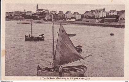 ILE DE BATZ(BATEAU DE PECHEUR)