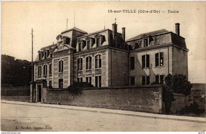 CPA IS-sur-TILLE - École (586597)