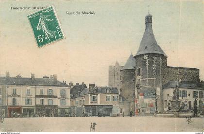 CPA Place du marche Issoudun
