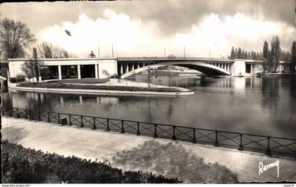 Joinville le pont CPA Le pont