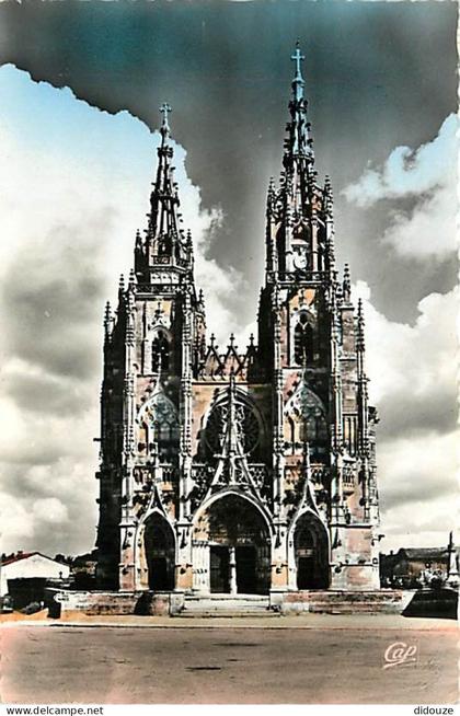 Carte Postale - 51 - L'Epine - Basilique Notre Dame de l'Epine - CPSM format CPA - Voir Scans Recto-Verso - Poscard - Ca