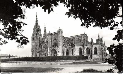 CPM L'Epine Basilique Notre Dame De L'Epine