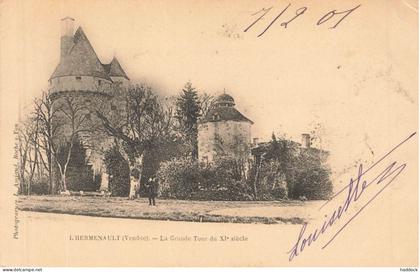 L'HERMENAULT : LA GRANDE TOUR DU XIe SIECLE