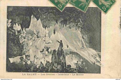 38 - La Balme - Les Grottes - intérieur - Le Moine - Animée - CPA - Oblitération ronde de 1917 - Voir Scans Recto-Verso