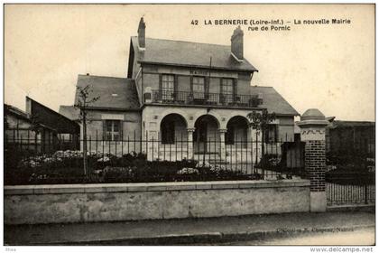 44 - LA BERNERIE-EN-RETZ - mairie