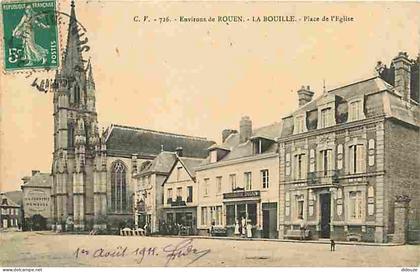 76 - La Bouille - Place de l'Eglise - Animée - CPA - Voir Scans Recto-Verso
