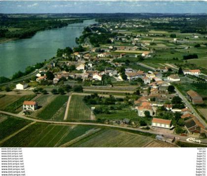 La chapelle basse mer - la pierre percée