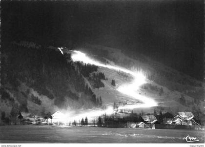 LA CHAPELLE D'ABONDANCE - La Descente aux Flambeaux par les Moniteurs de ski - très bon état