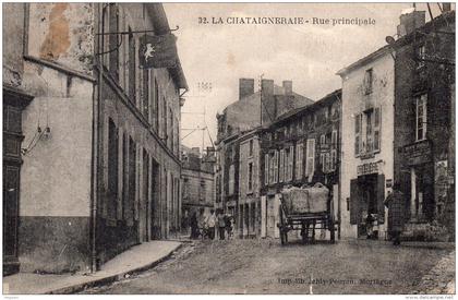 La Chataigneraie : rue principale