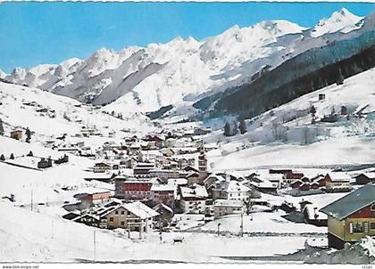 CPM La Clusaz  vue générale - Chaîne des Aravis