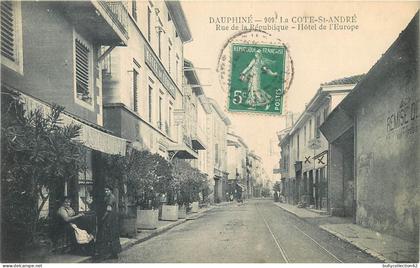CPA La Côte-Saint-André 38/84