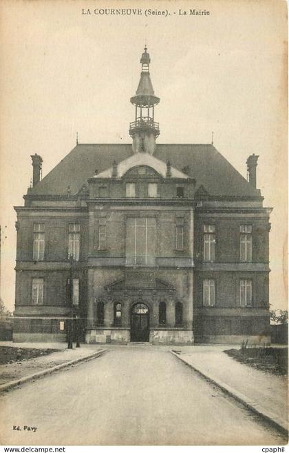 CPA La Courneuve Seine la Marie