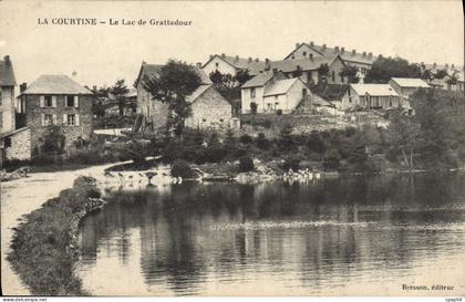 CPA La Courtine Le Lac de Grattadour
