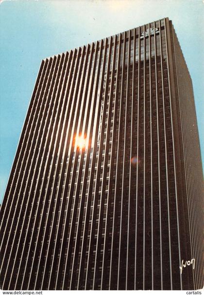 92-LA DEFENSE-N°3854-B/0067