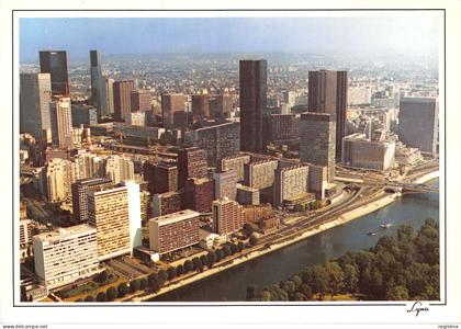 92-LA DEFENSE-N°537-B/0043