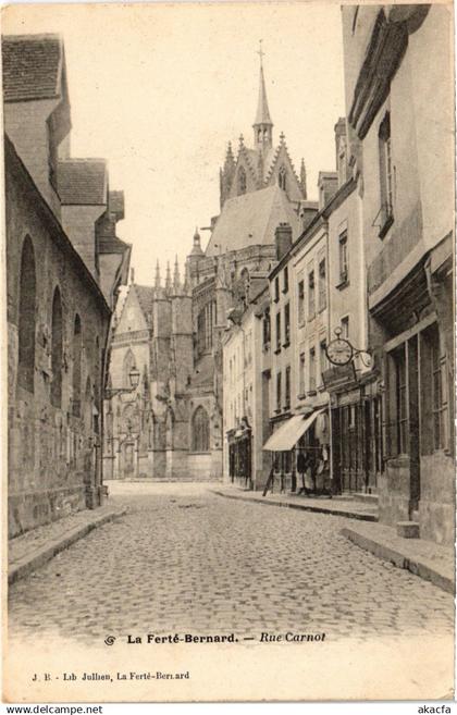 CPA La Ferte Bernard Rue Carnot (1429659)