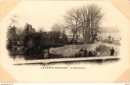 CPA LA FERTE-GAUCHER L'Abreuvoir (1329174)