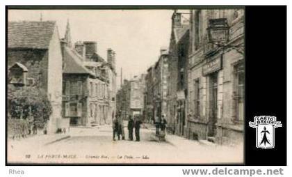61 La Ferté-Macé - 23  LA FERTE-MARCE - Grande Rue -  cpa Rhea D61D  C61168C