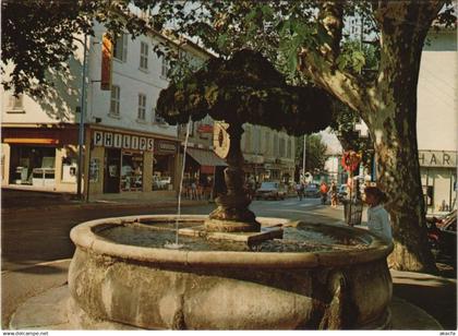 CPM LA GARDE sa Fontaine (1116743)