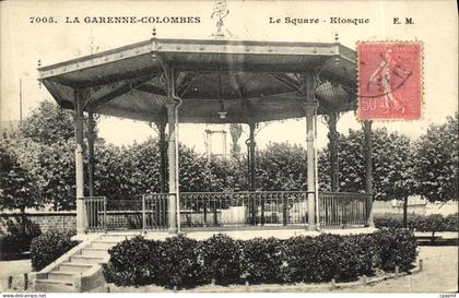 CPA La Garenne Colombes Le Square Kiosque