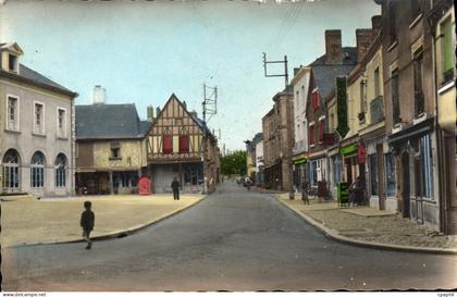 CPM La Guerche de Bretagne Rue Notre Dame