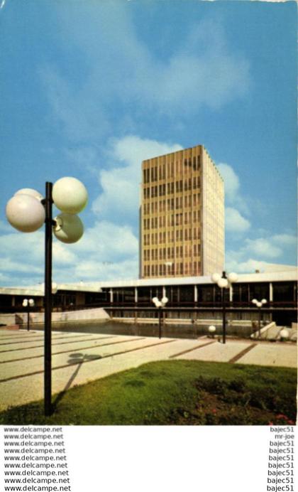La queue en brie - la mairie